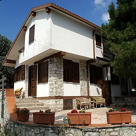 מלון In Umbria With Panoramic Views 2*